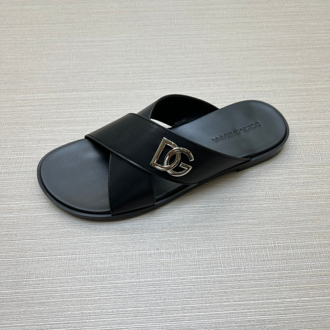 54A93ZDE Stylish slippers