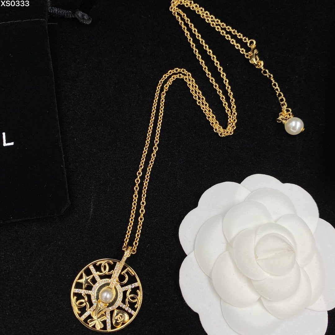 1YC43XDE Stylish Necklaces