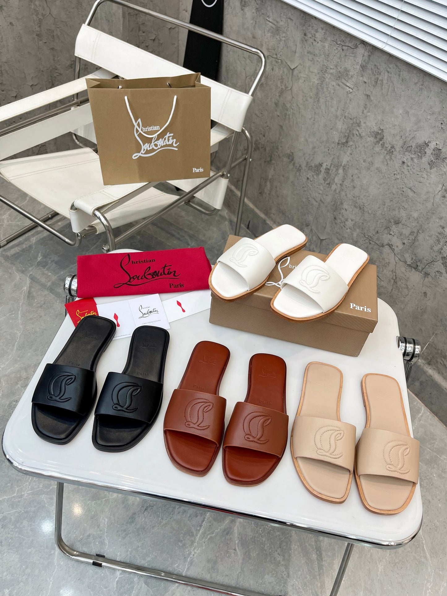 JXA32ZDE Stylish leather Slippers