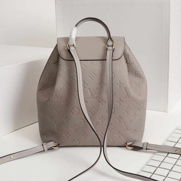 1E065BDE Stylish leather bag 