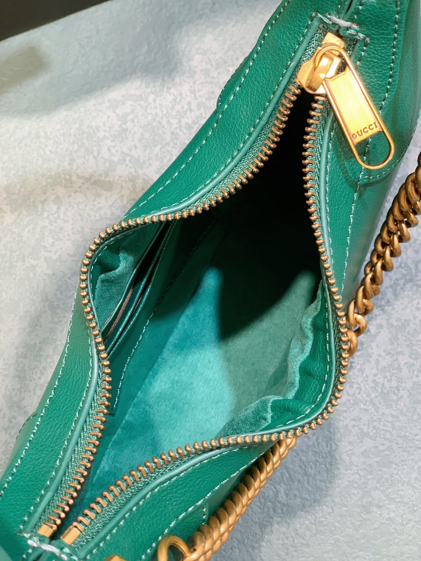 1XB418BDE Stylish leather bag