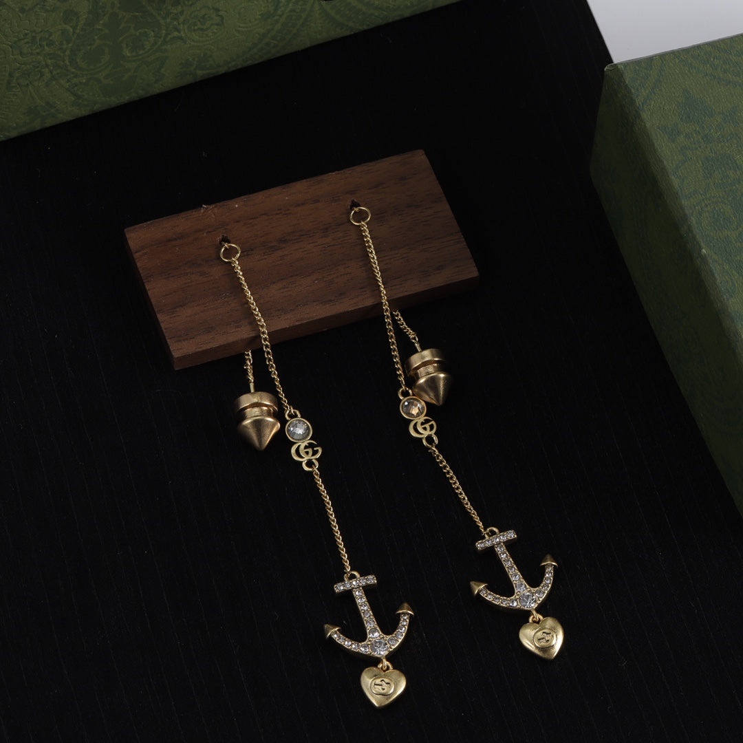 14B223EDE Stylish Earrings