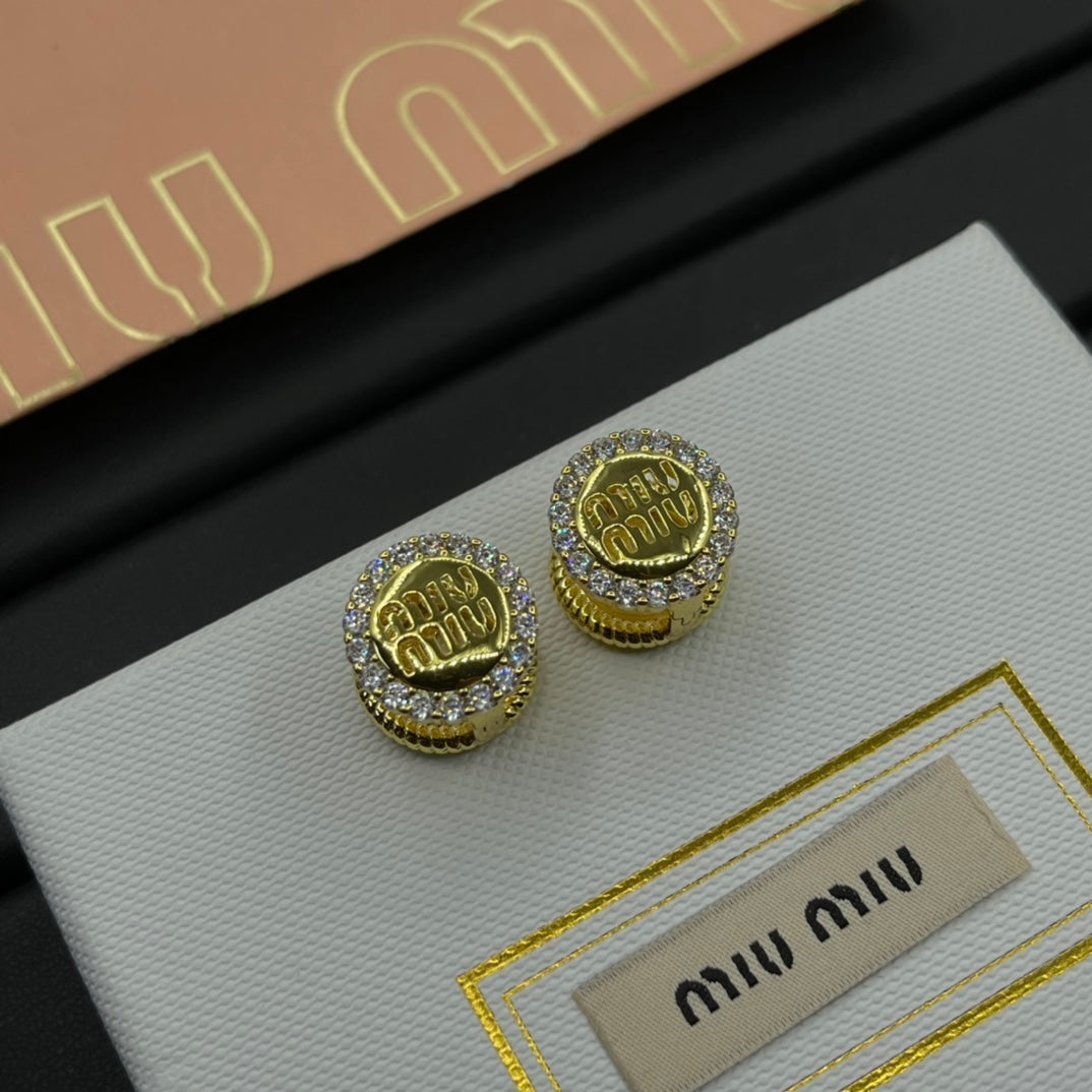 14A518EDE Stylish Earrings