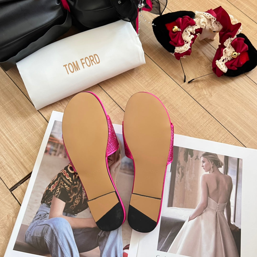 14A89ZDE Stylish Slippers