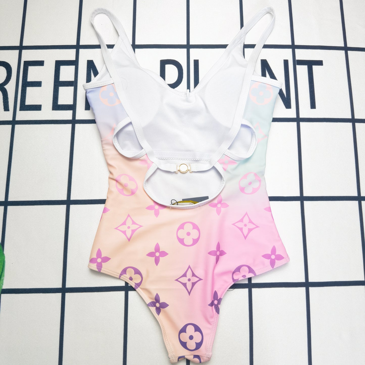 14E153YDE Stylish  Bikini swimsuit