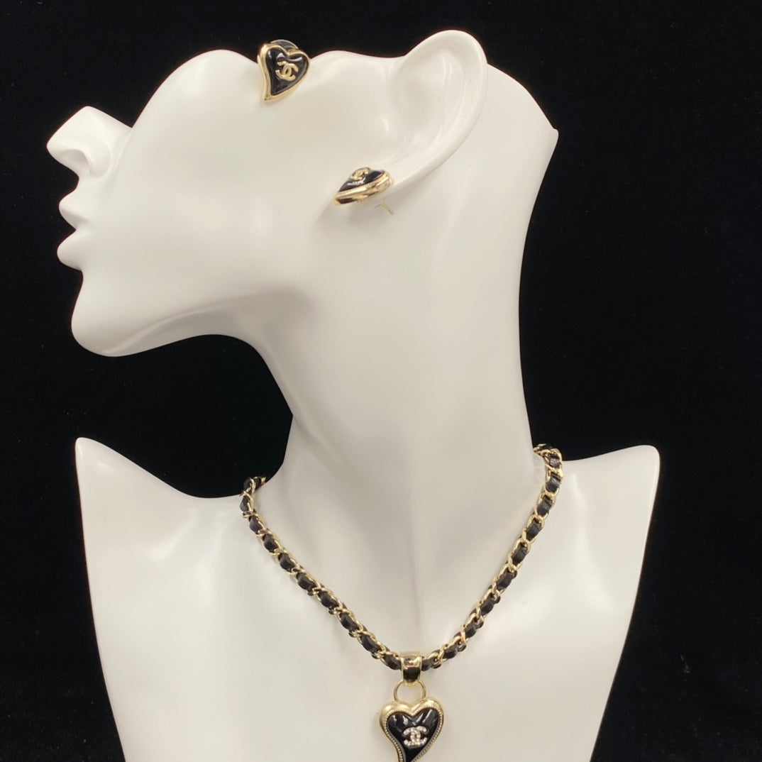 14C1XDE Stylish  earrings necklace