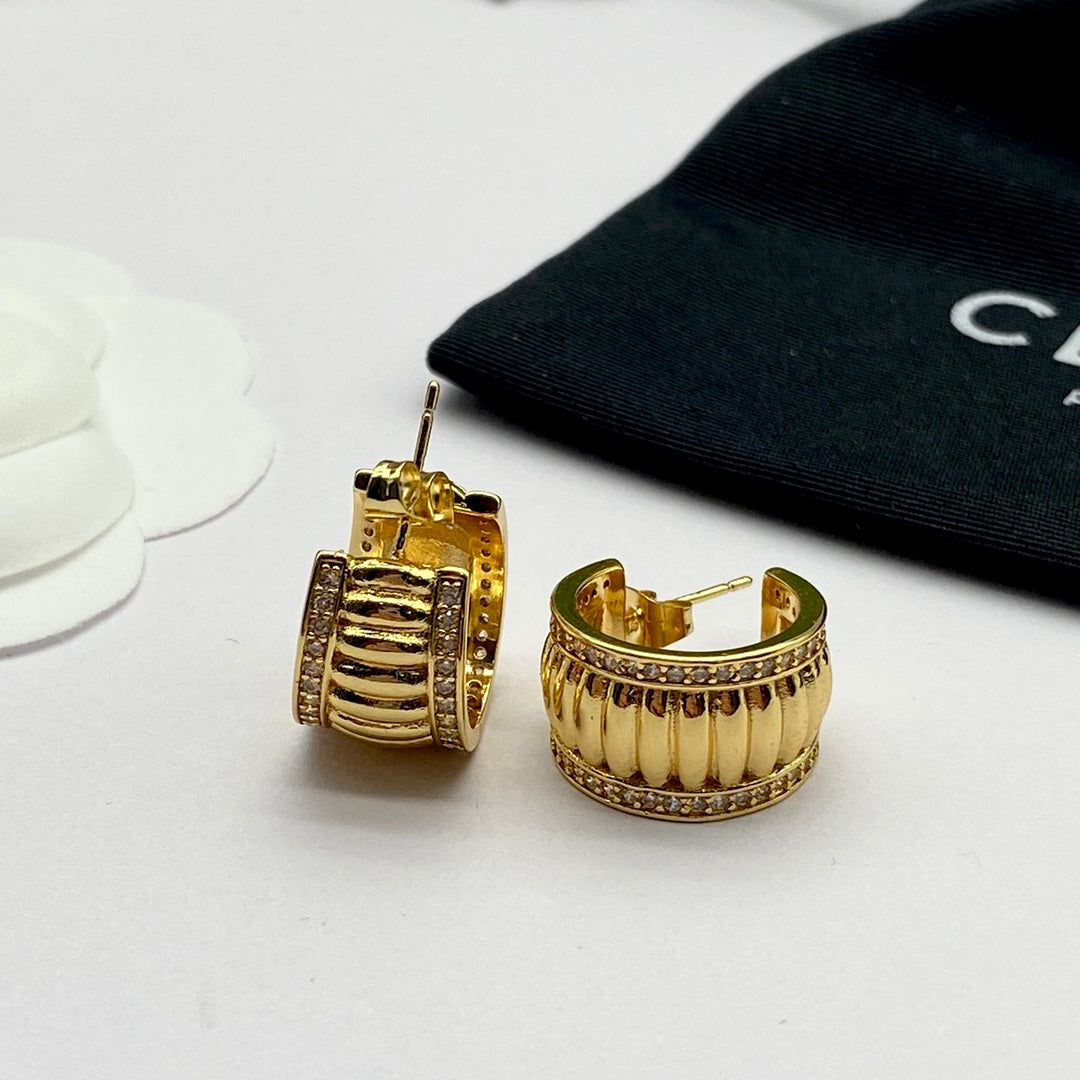 14CL299EDE Stylish Earrings