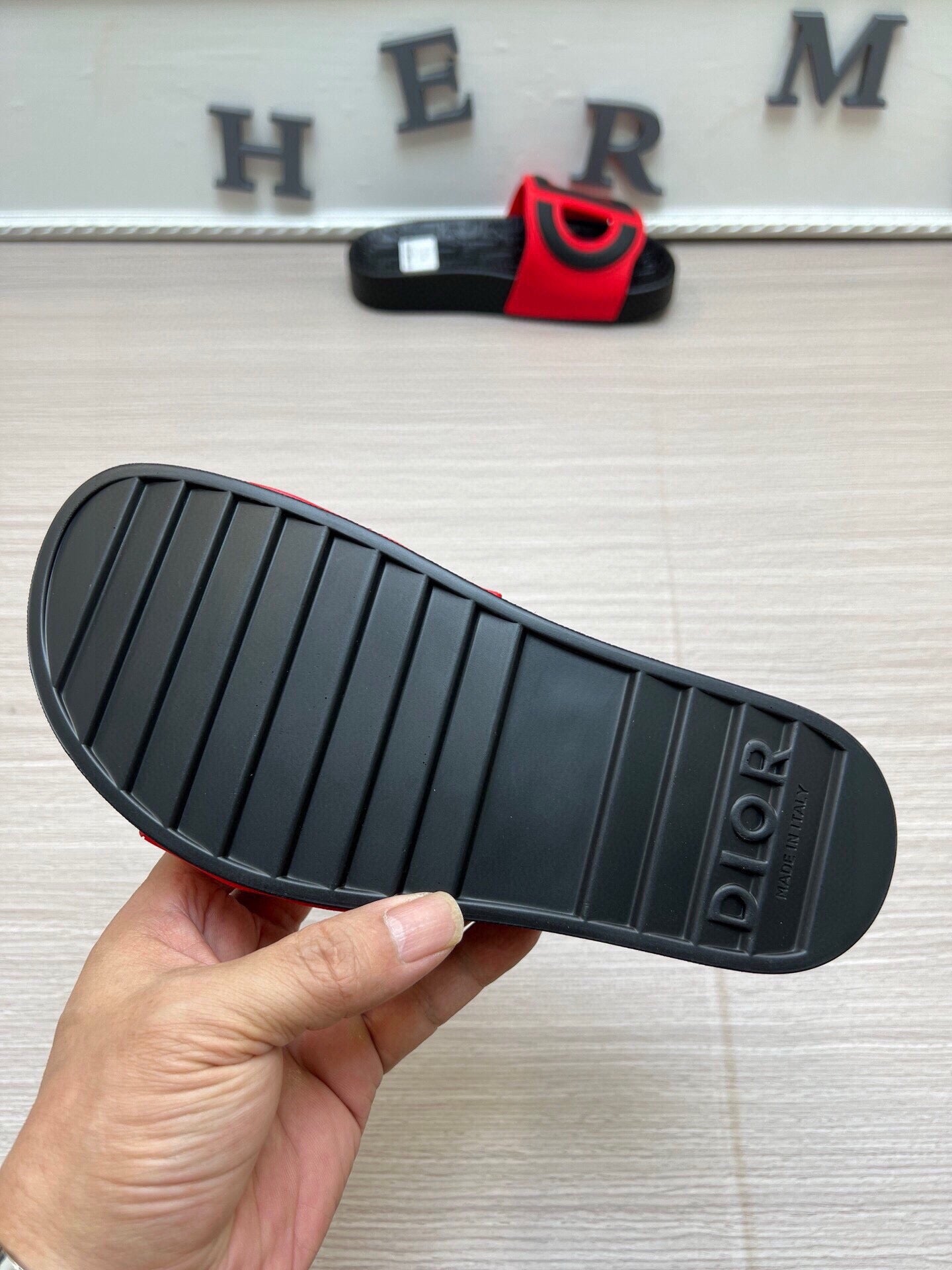 5LD213ZDE Stylish Slippers