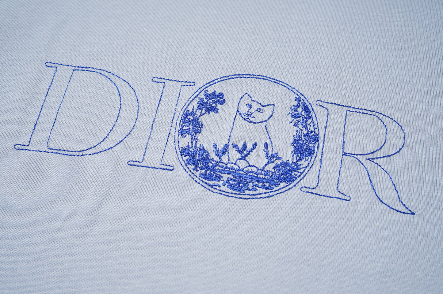 145ND2UDE Stylish T-shirt