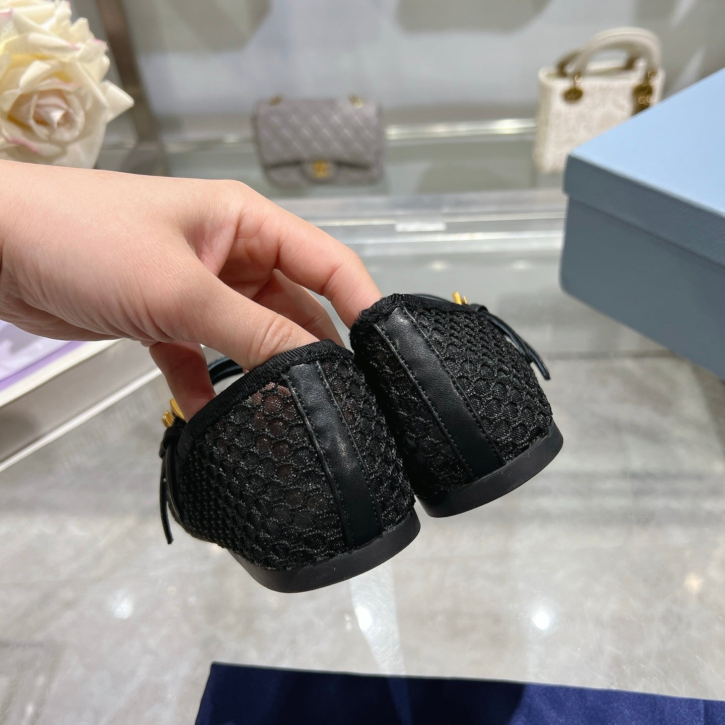 285ZPD66ZDE Stylish leather shoes