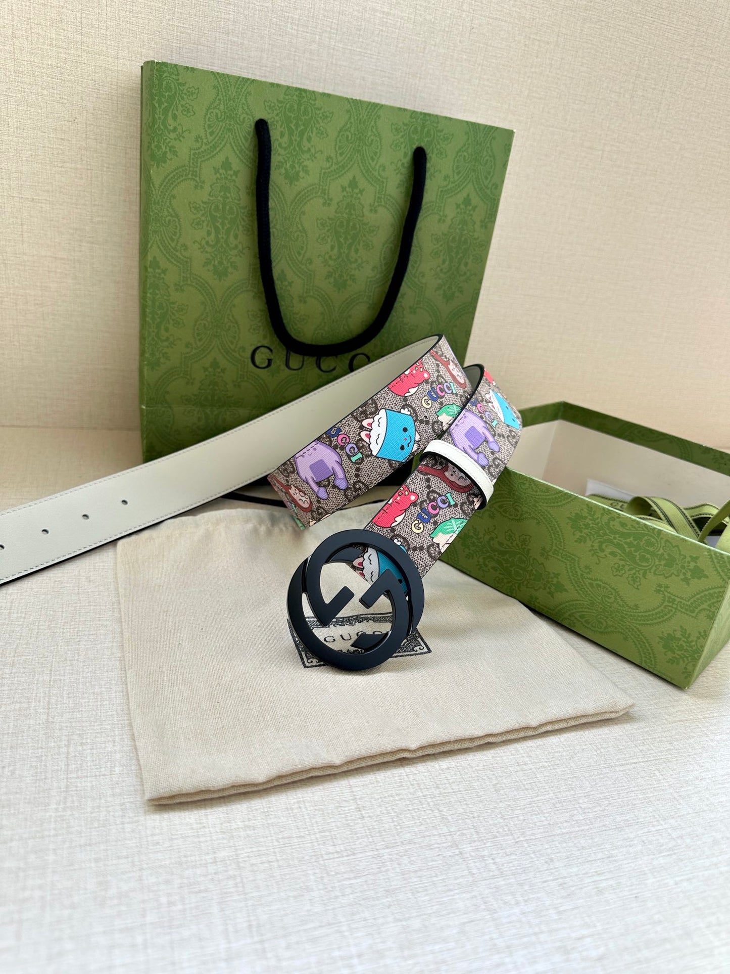 155RB208PDE Stylish  High quality belt With full package