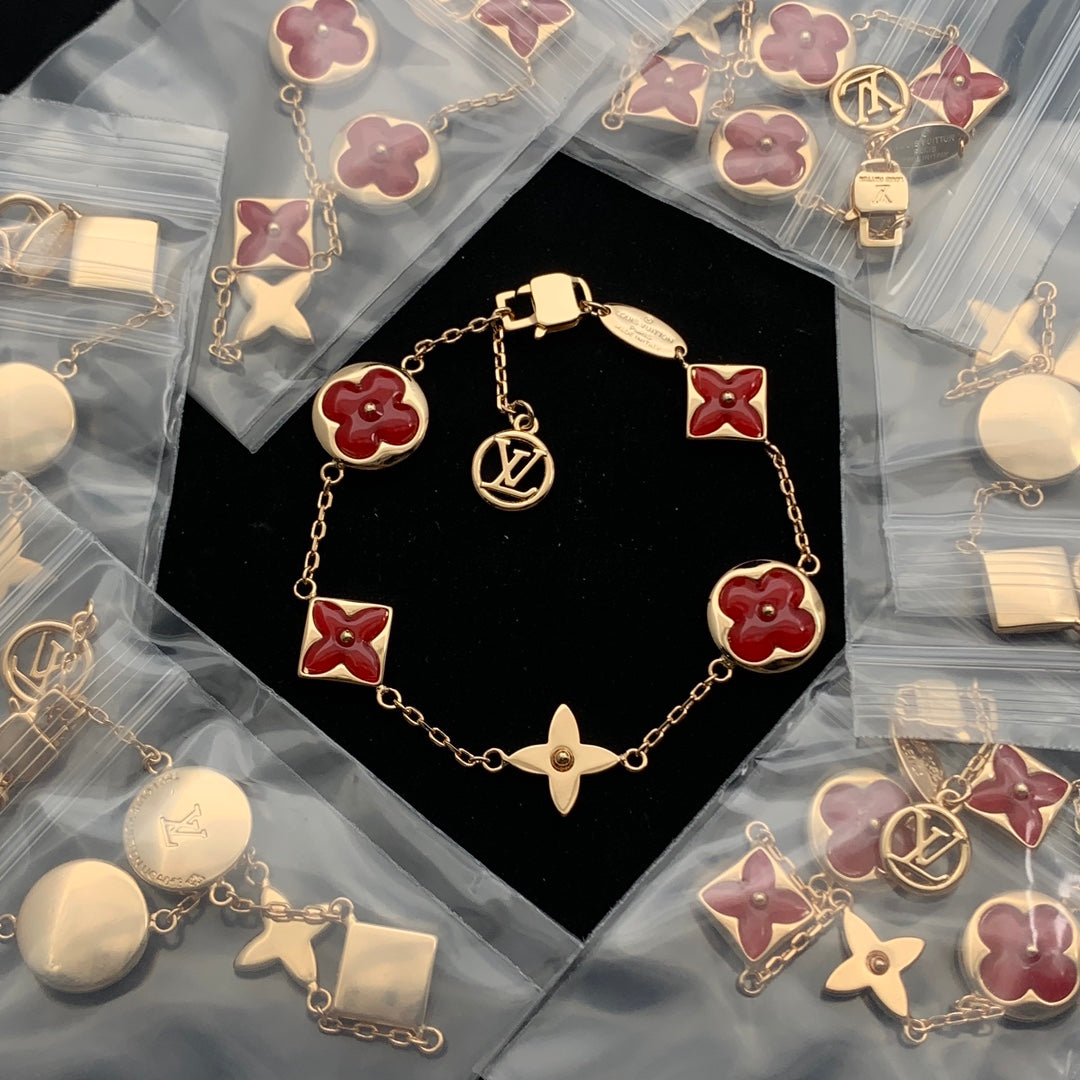 84E16KDE Stylish Bracelets