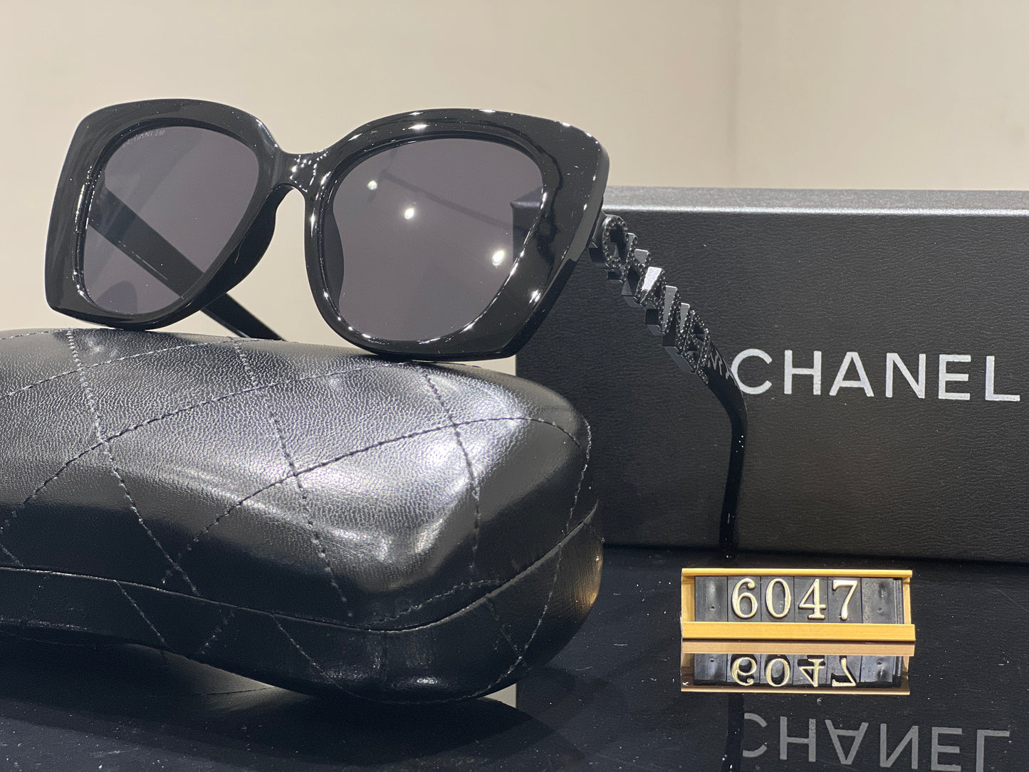 385RC4TDE Stylish  Sunglasses
