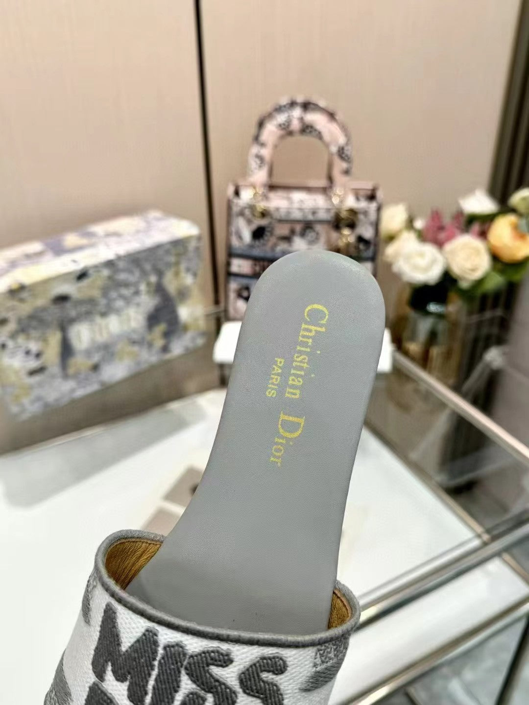 285ZD14ZDE Stylish leather Shoes