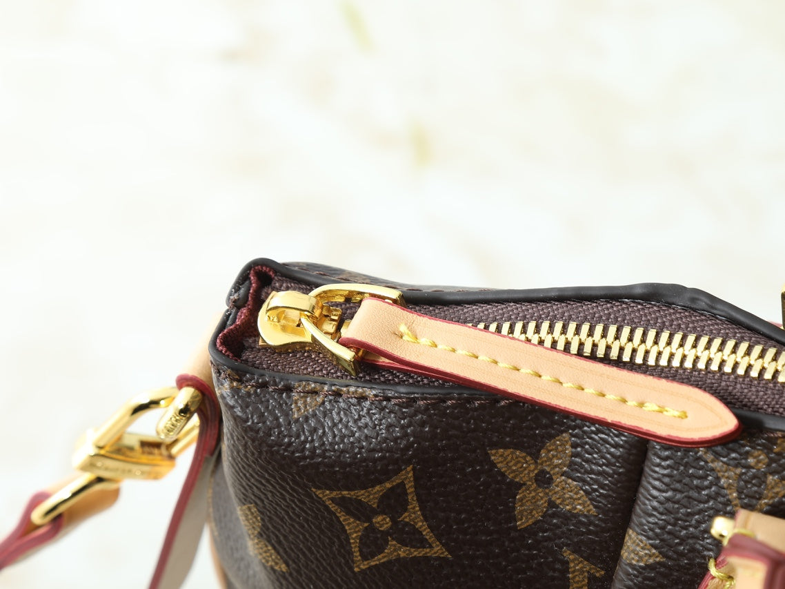 15RE53BDE Stylish  leather bag