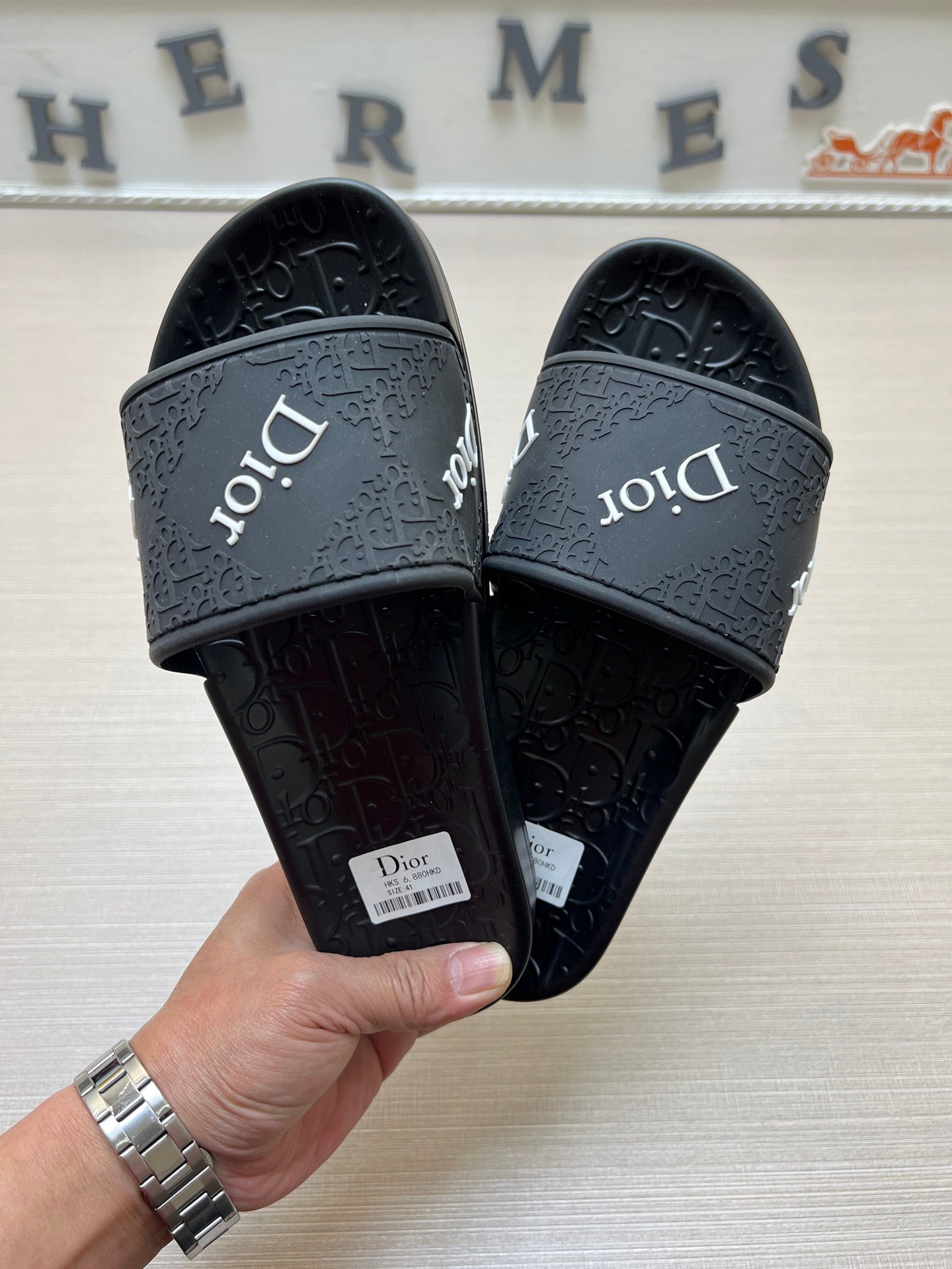 535ZD279ZDE Stylish Slippers