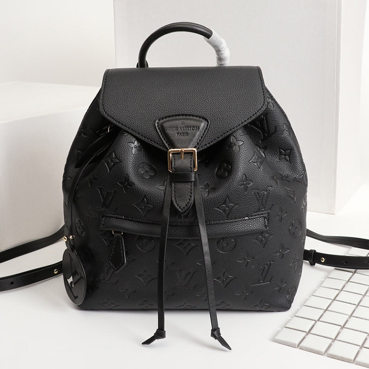 1E065BDE Stylish leather bag 