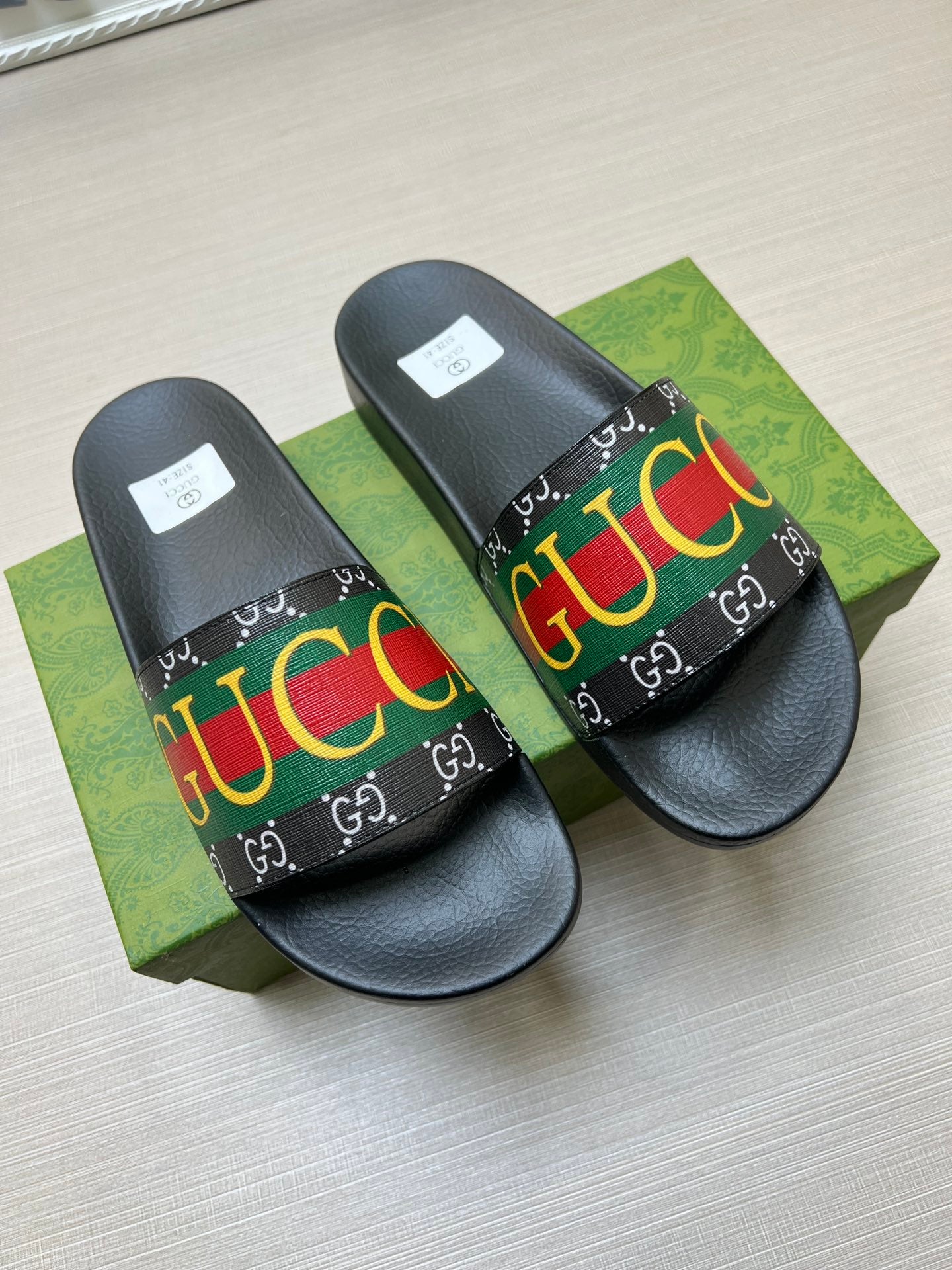 5LB232ZDE Stylish Slippers