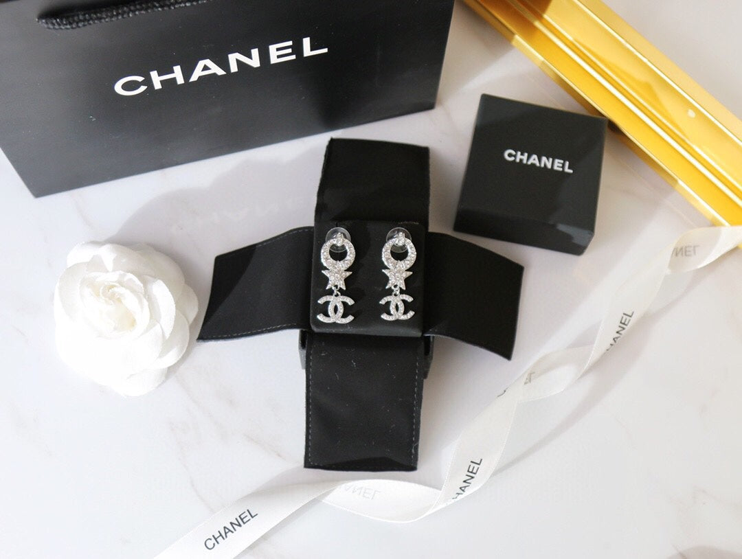 1NC161EDE Stylish Earrings