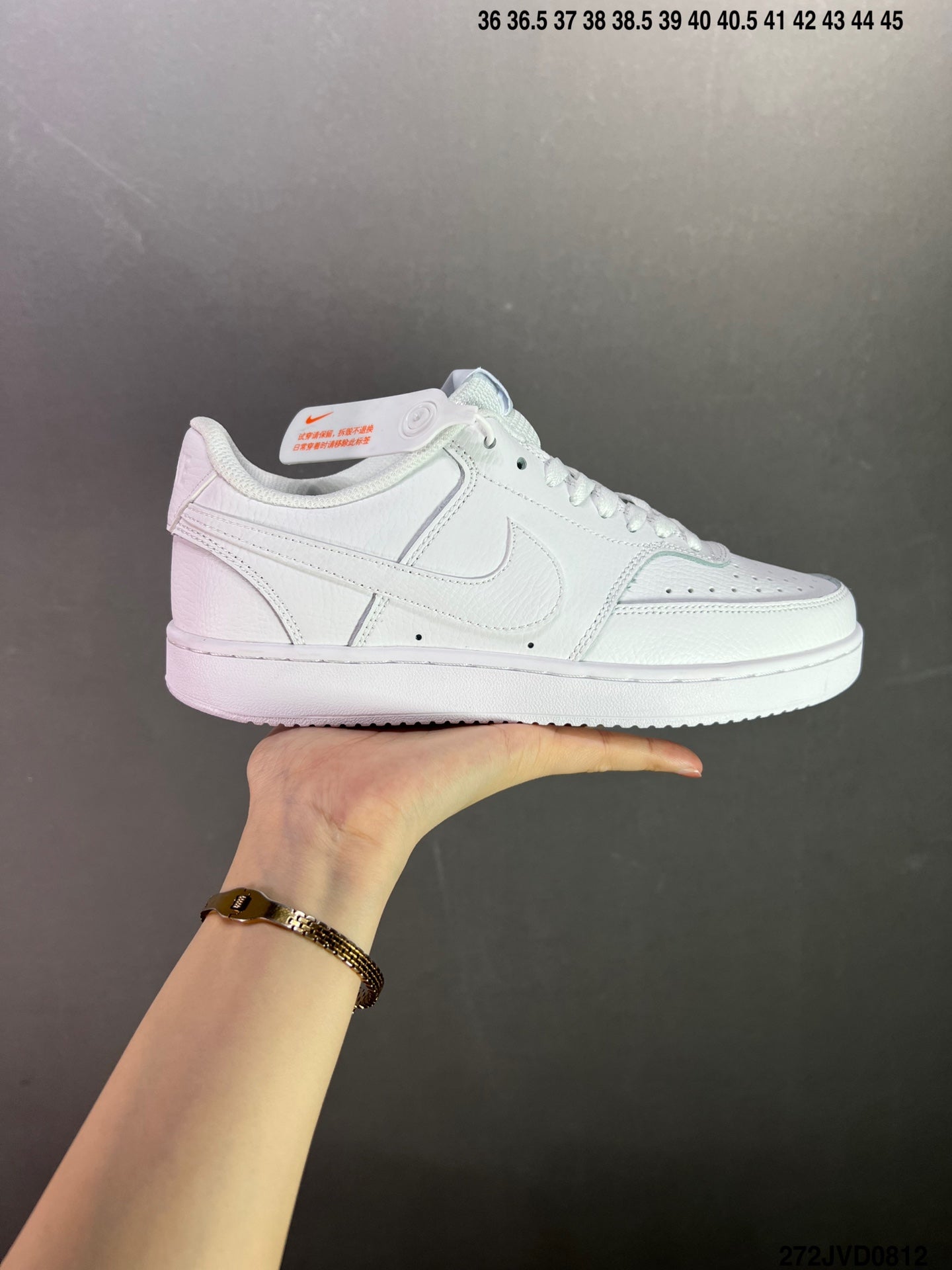 4YN48ZDE Stylish Sneakers (No Box, August-October Big Sale)