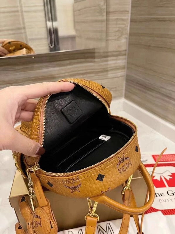 2XM332BDE Stylish leather bag 