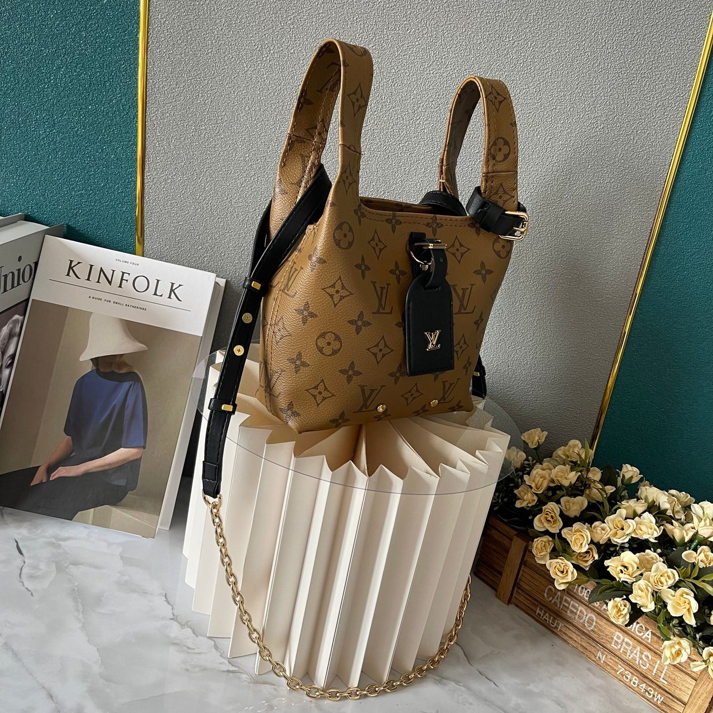 1XE274BDE Stylish leather bag 