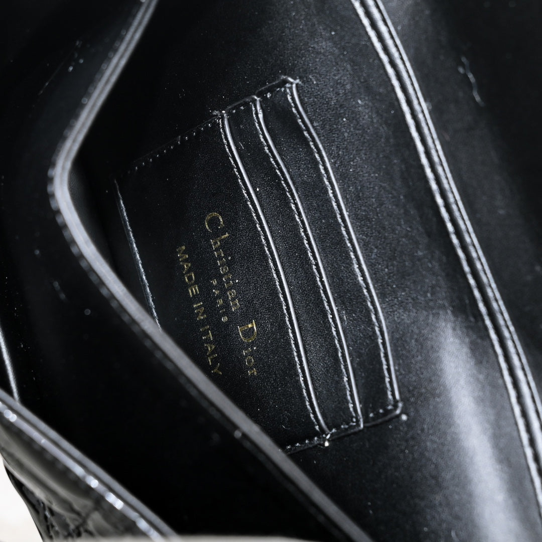 2XD360BDE Stylish leather bag 