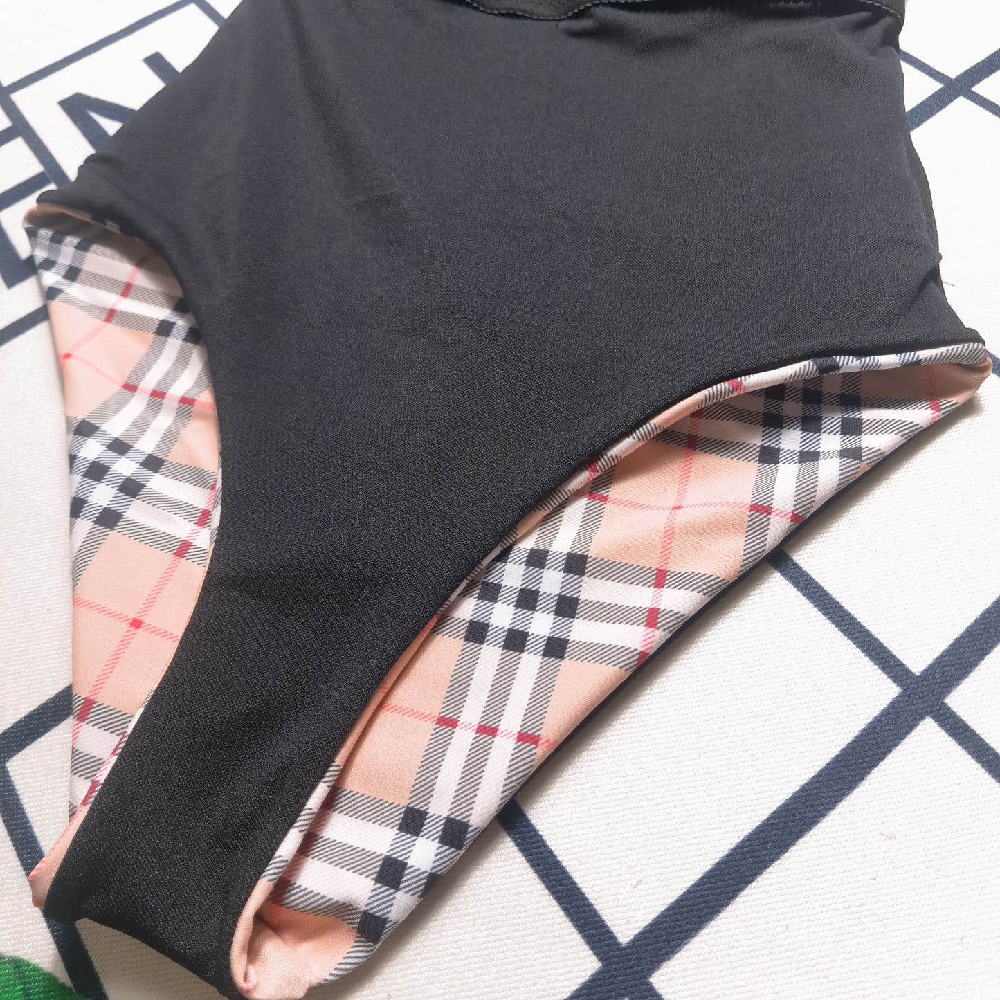 14R91YDE Stylish  Bikini swimsuit