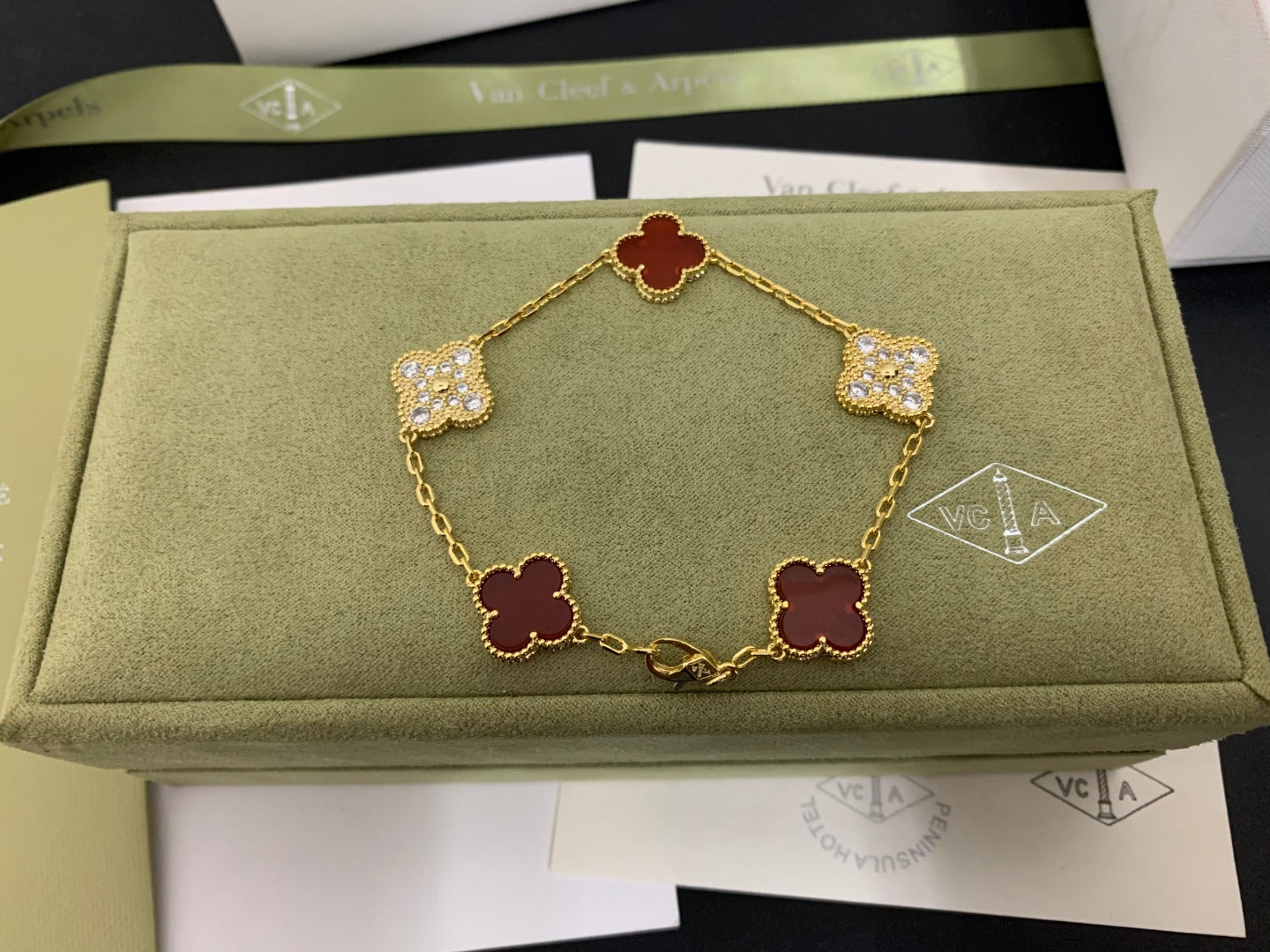 5XVA179KDE Stylish bracelets 5 flowers normal size1.5cm flower