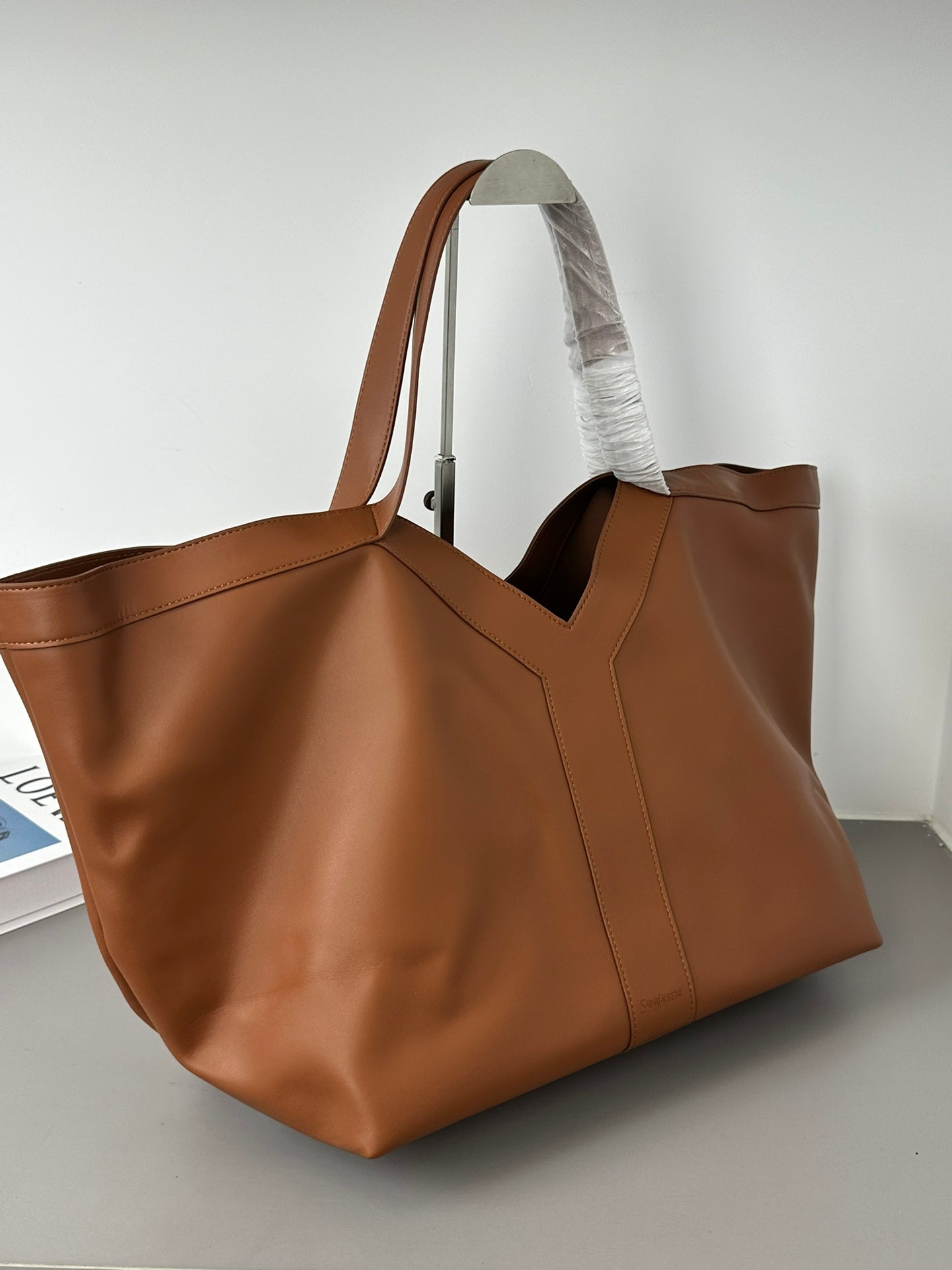 1XSL51BDE Stylish leather bag