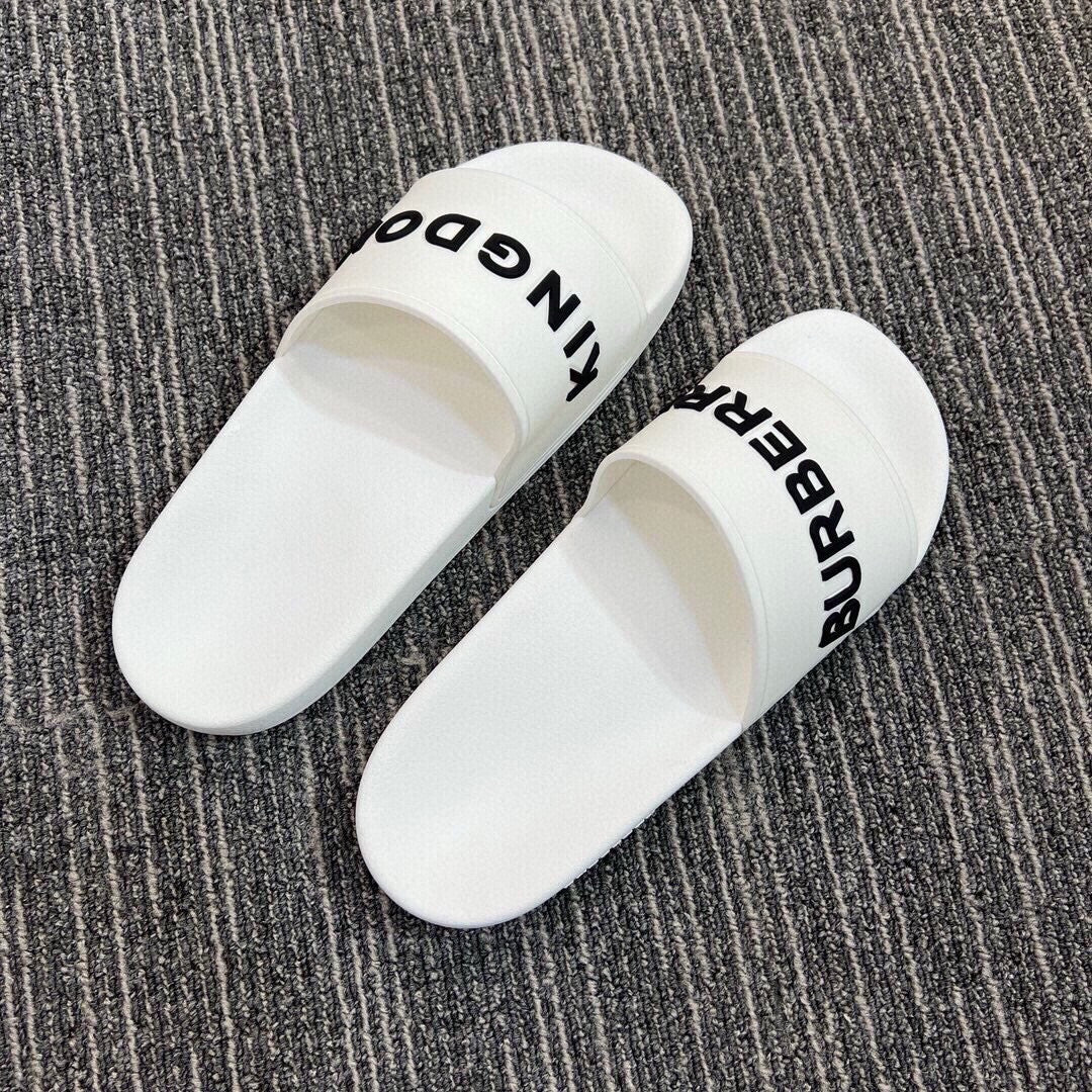 535ZR256ZDE Stylish Slippers