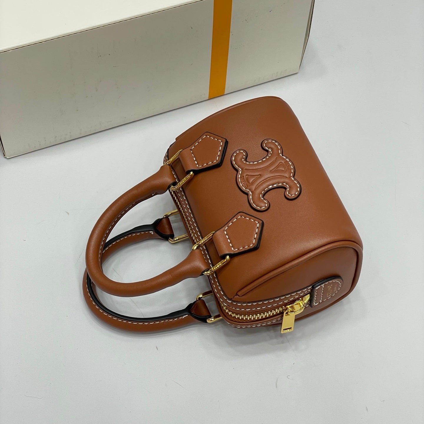 155NN27BDE Stylish leather bag