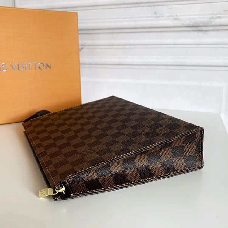 1XE392BDE Stylish leather bag