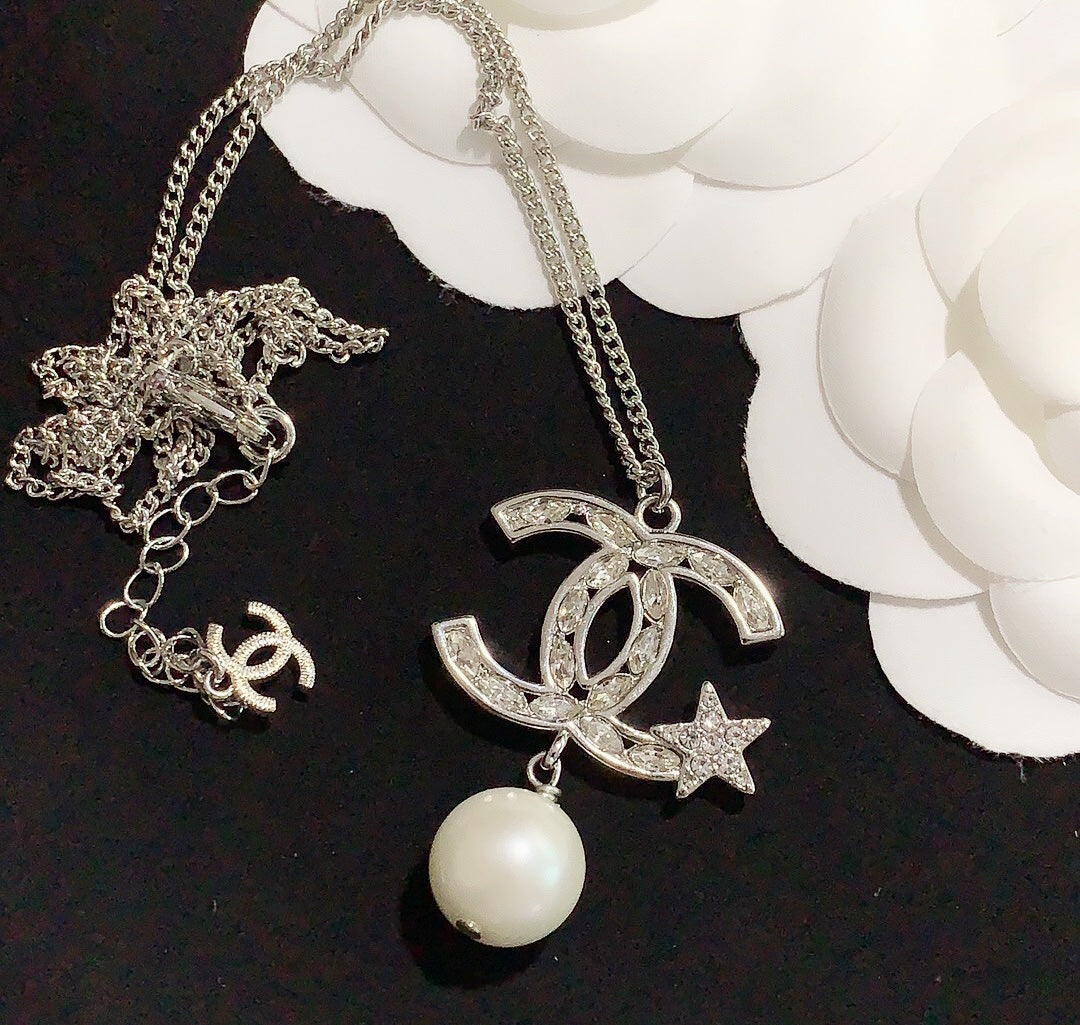 1YC18XDE Stylish Necklaces