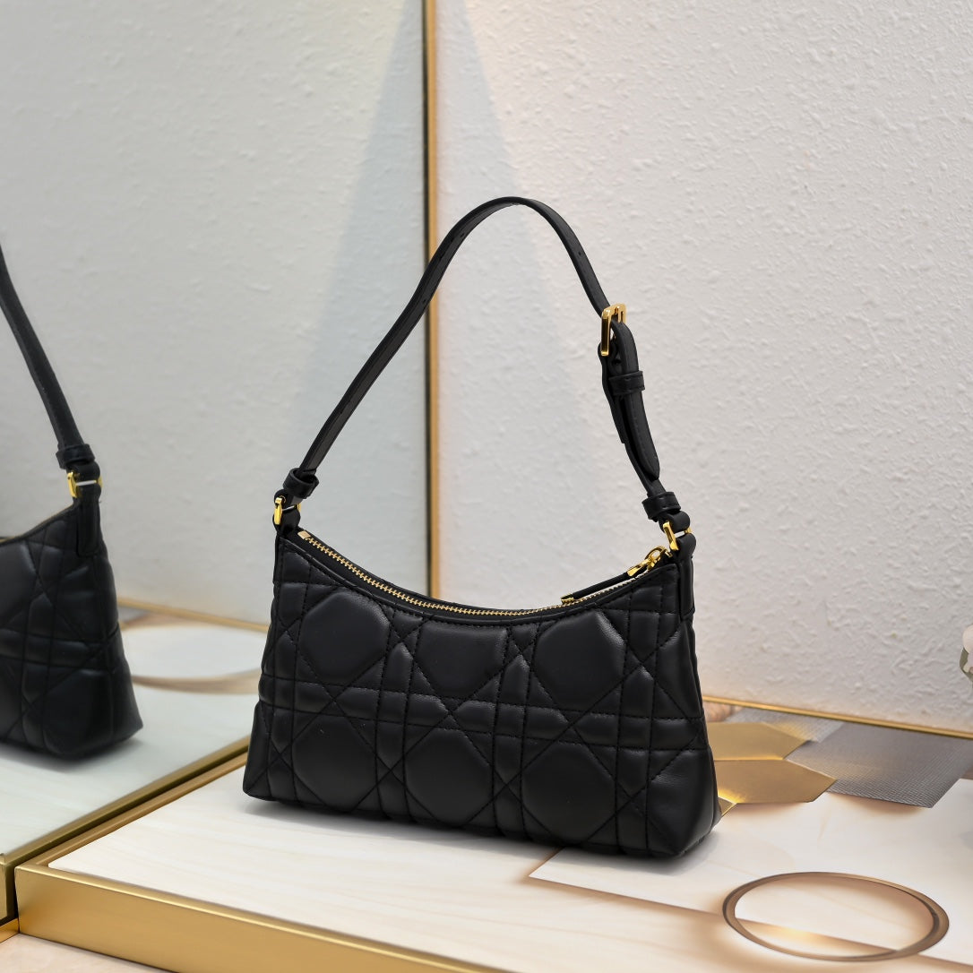 165ND100BDE Stylish leather bag