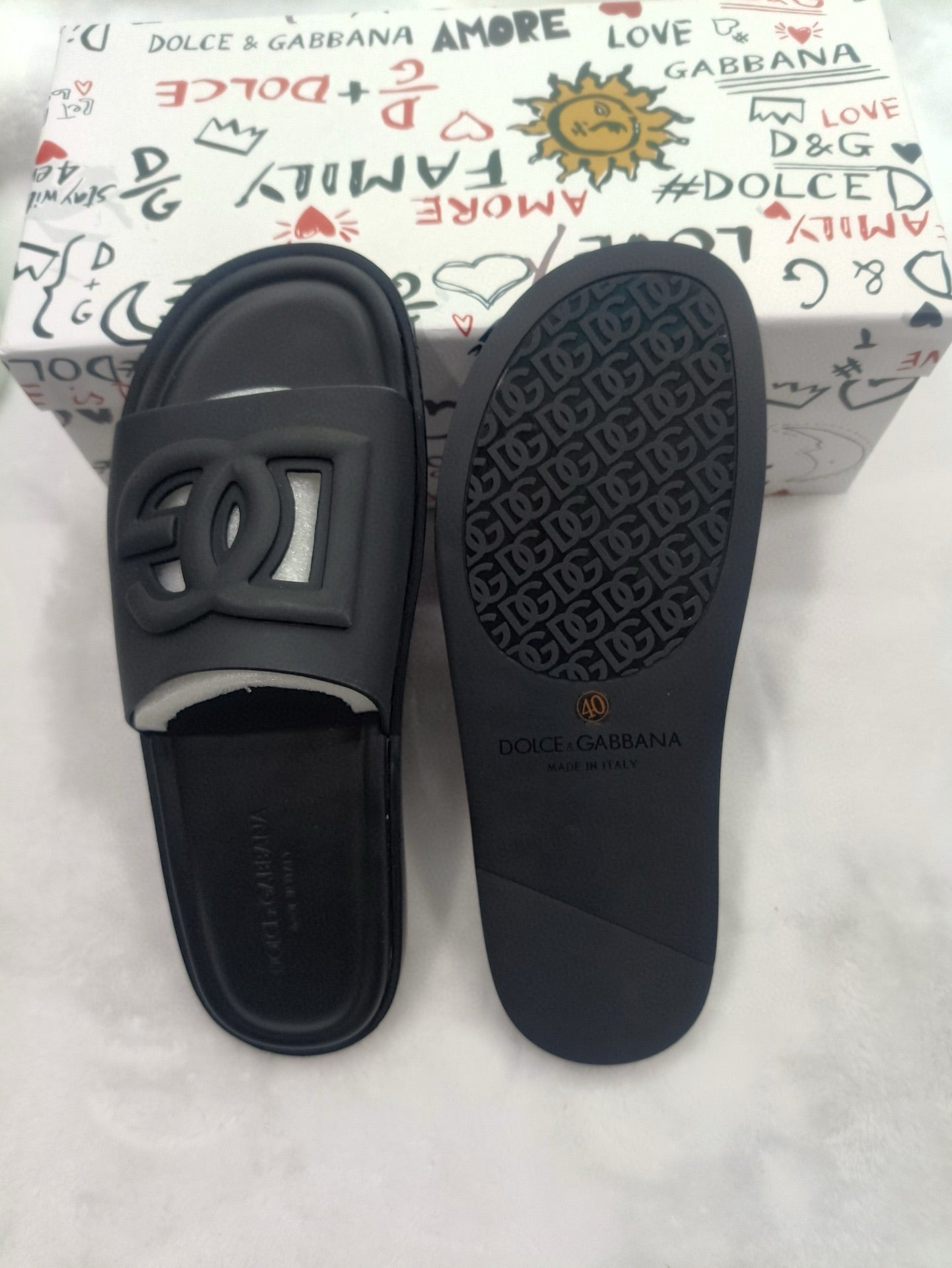 54A82ZDE Stylish slippers