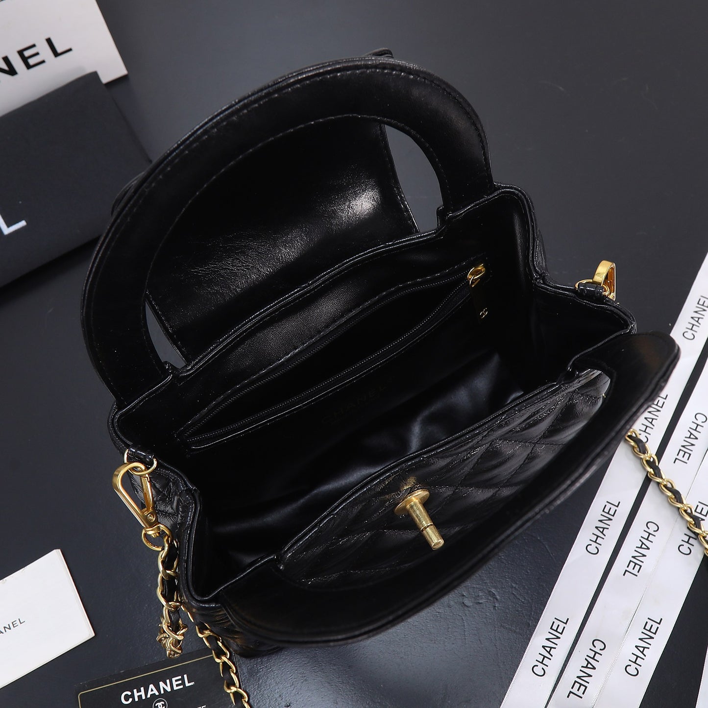 2XC130BDE Stylish leather bag 