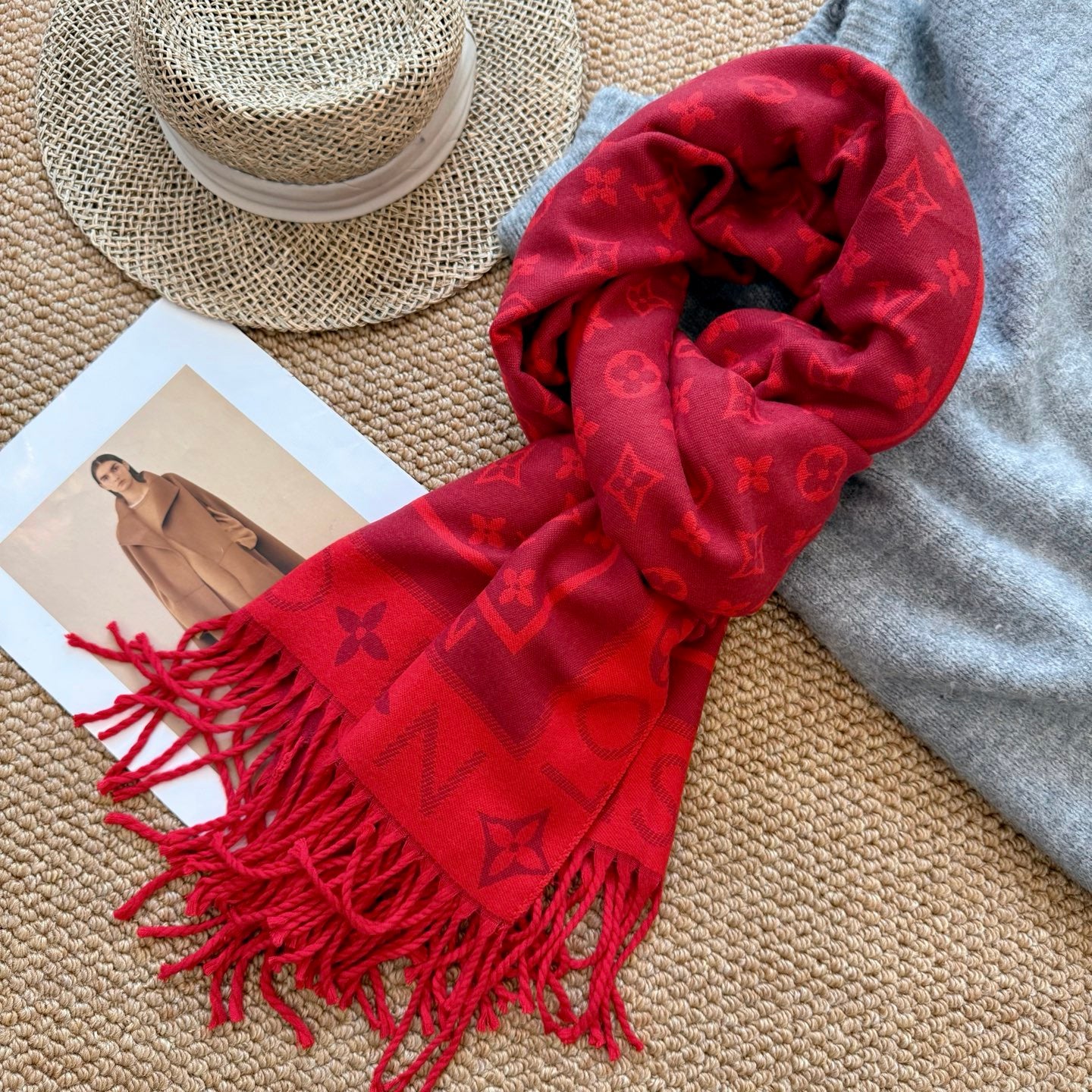 185ZE34WDE Stylish Winter Scarves