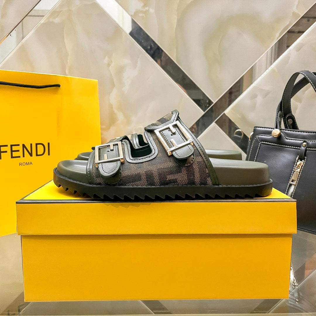 14F69ZDE Stylish slippers