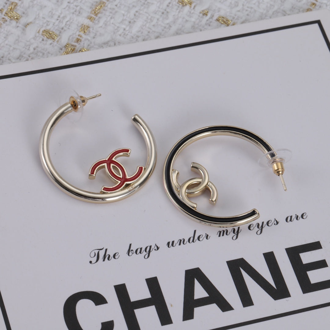 14C5EDE Stylish Earrings