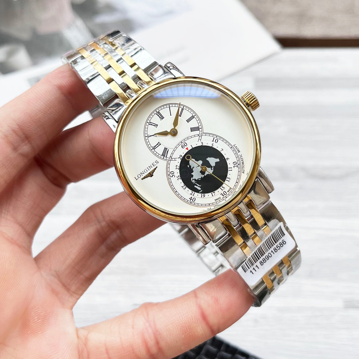 255RA17LDE Stylish Watches