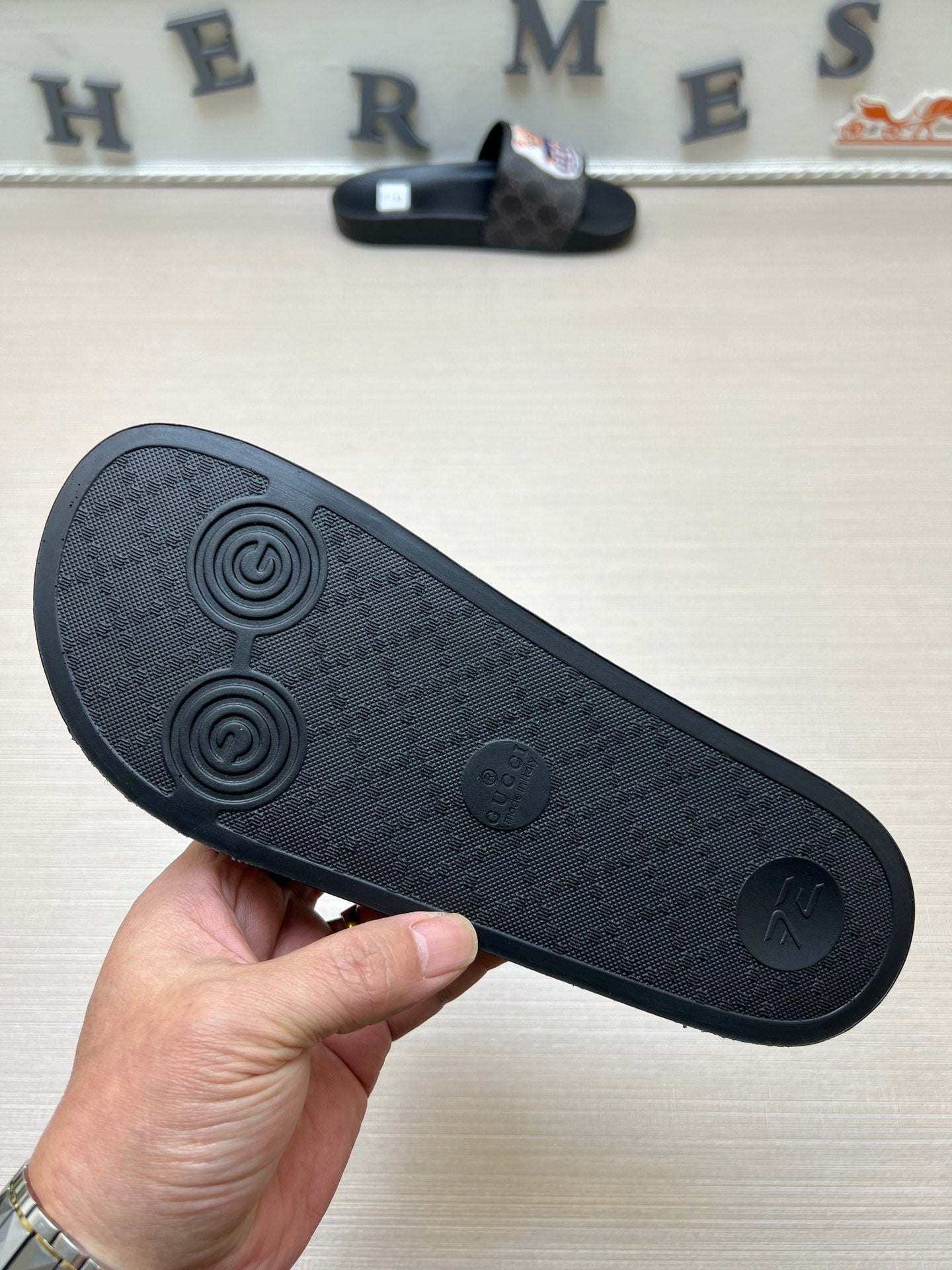 5WB237ZDE Stylish Slippers