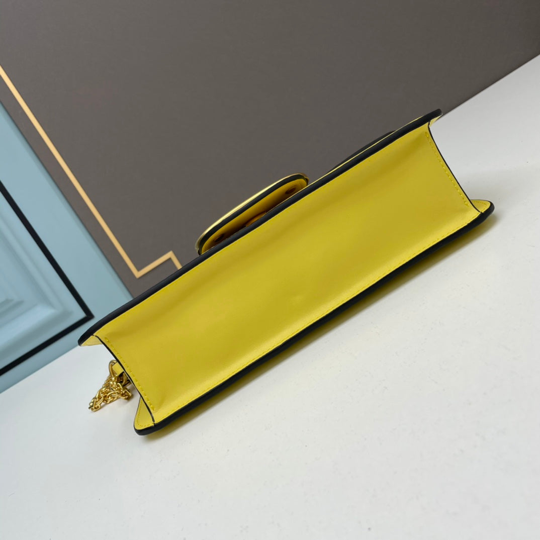 155NVL2BDE Stylish leather bag