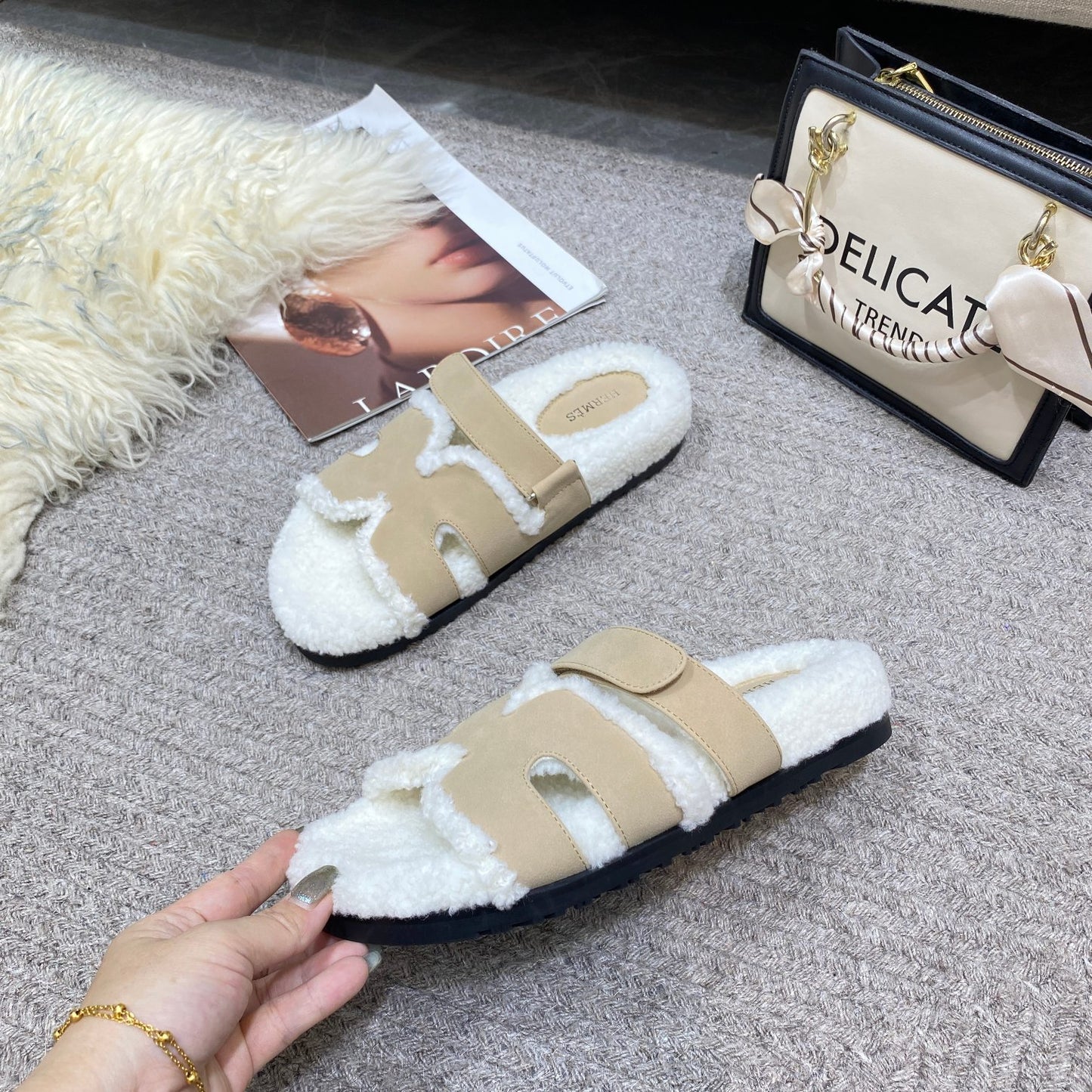 1XH69ZDE Stylish shoes