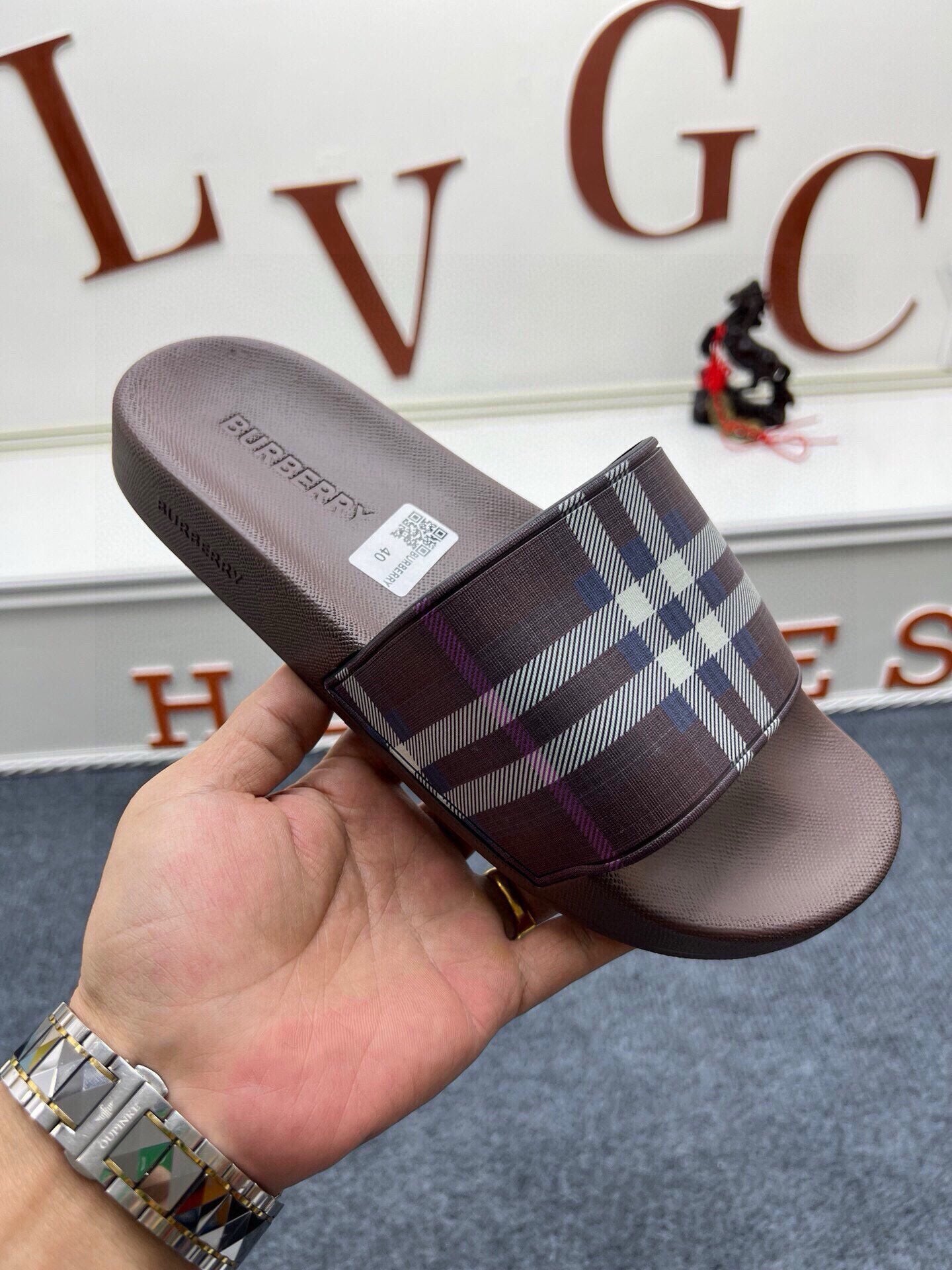 535ZR253ZDE Stylish Slippers