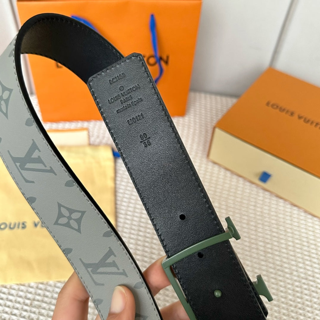 14E150PDE Stylish  High quality belt With full package