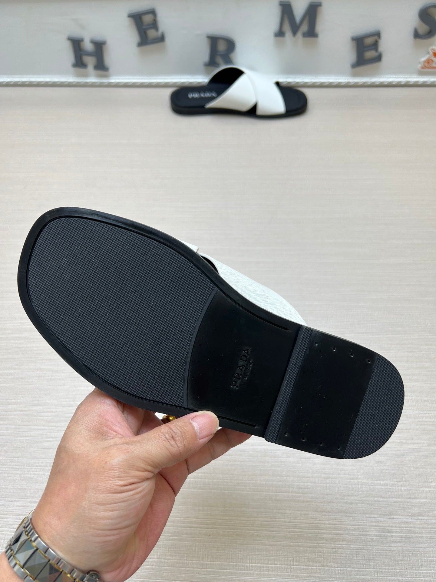 54PD73ZDE Stylish slippers