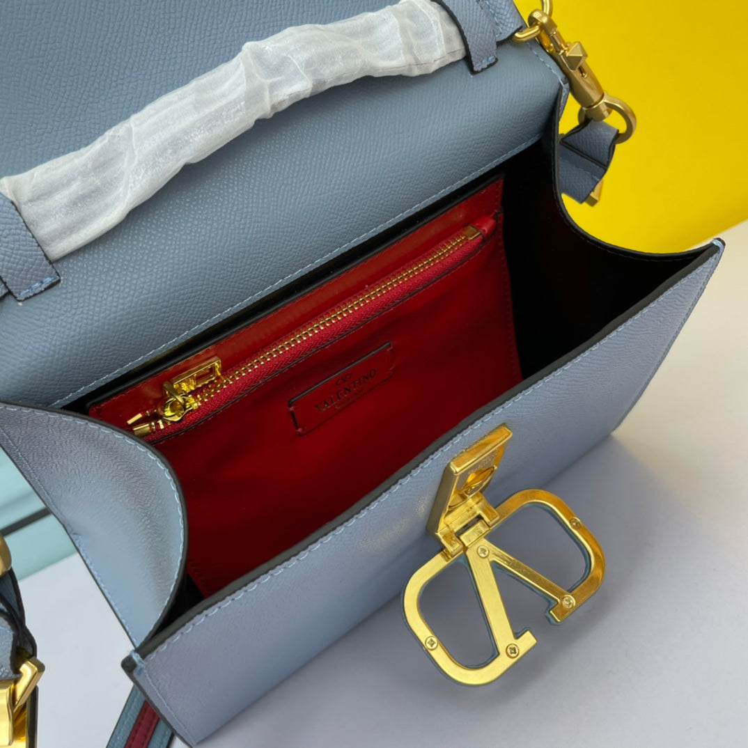 1XVL30BDE Stylish leather bag 