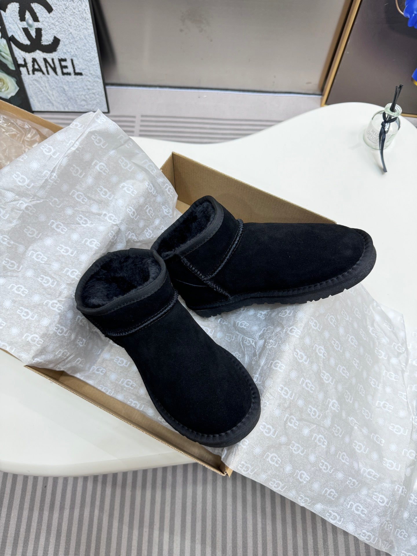 1LU10ZDE Stylish snow boots