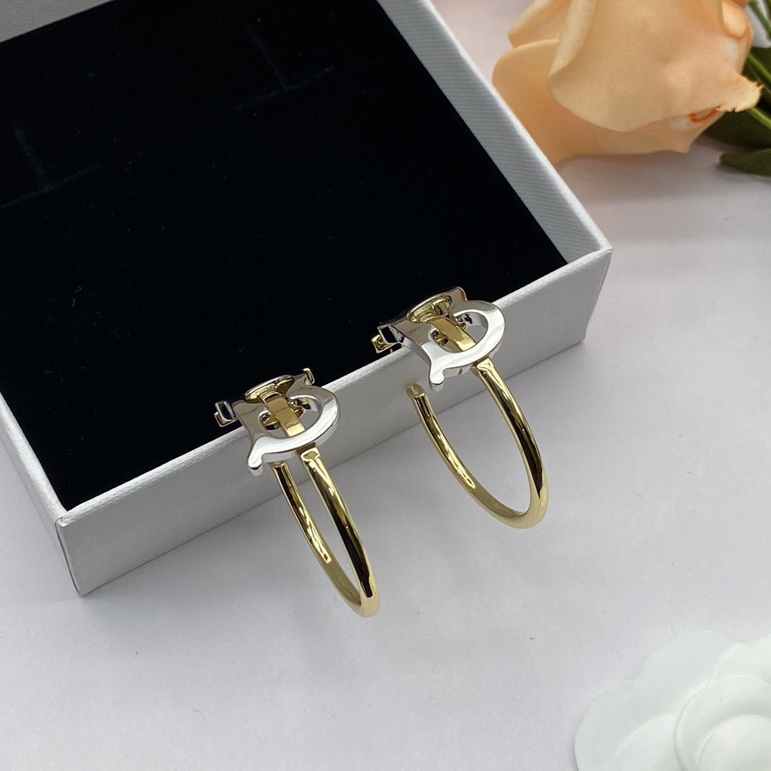 14J122EDE Stylish Earrings